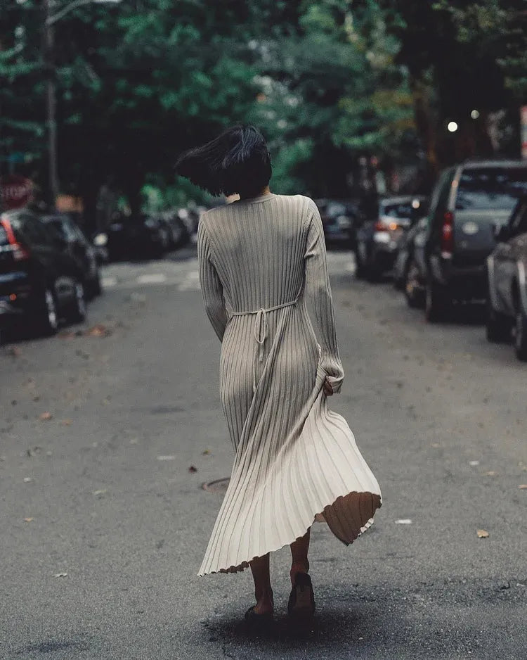 Fall New Sleeved Knit Midi Dress